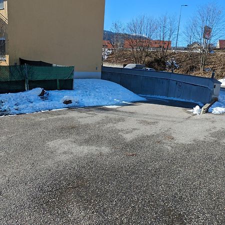 Charmante Ferienwohnung In Villach Eksteriør bilde